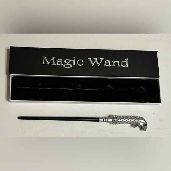 New From Harry Potter Lucius Malfoy Magic Wand Wizard Biting Snake Viper Cobra - Picture 3 of 3